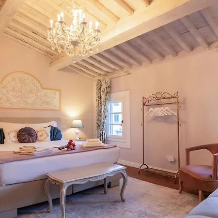 فندق مبيت وإفطار La Preziosa 4*