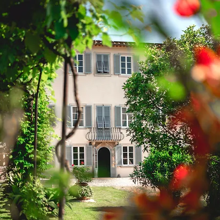 Bed & Breakfast La Preziosa 4*
